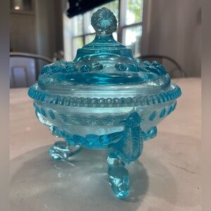 Westmoreland Argonaut Shell & Dolphin Aqua Footed Glass Candy Dish With Lid Blue